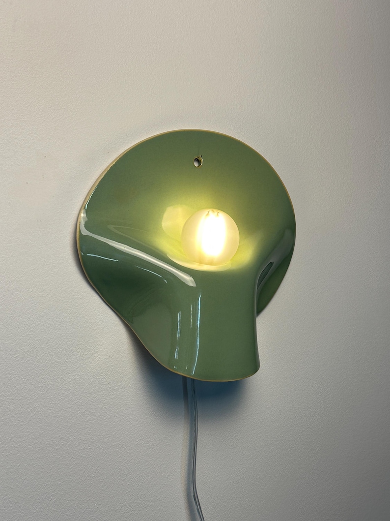 Green Plug-In Ceramic Wall Sconce, Modern Lamp, Easy-Install Lighting for Bedrooms, Living Rooms, Dining Areas, Hallways, Contemporary Light