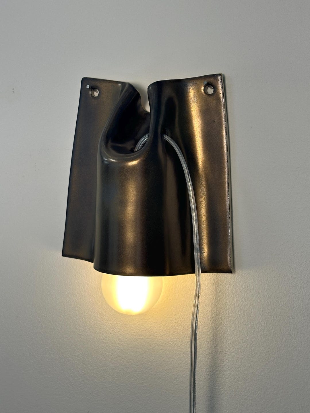 Gold Ceramic Wall Sconce, Plug-In Wall Lamp, Modern Wall Light, Geometric Sconce, Contemporary Lighting, Bedroom Bedside Lamp, Living Room
